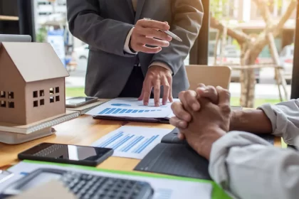 inadimplencia-cai-e-derruba-retomada-de-imoveis-ao-menor-nivel-desde-2022