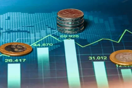 bolsa-renova-maxima-historica,-e-dolar-sobe-em-linha-com-o-exterior