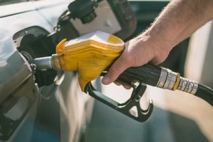 operacao-da-receita-apura-irregularidades-na-importacao-de-combustiveis