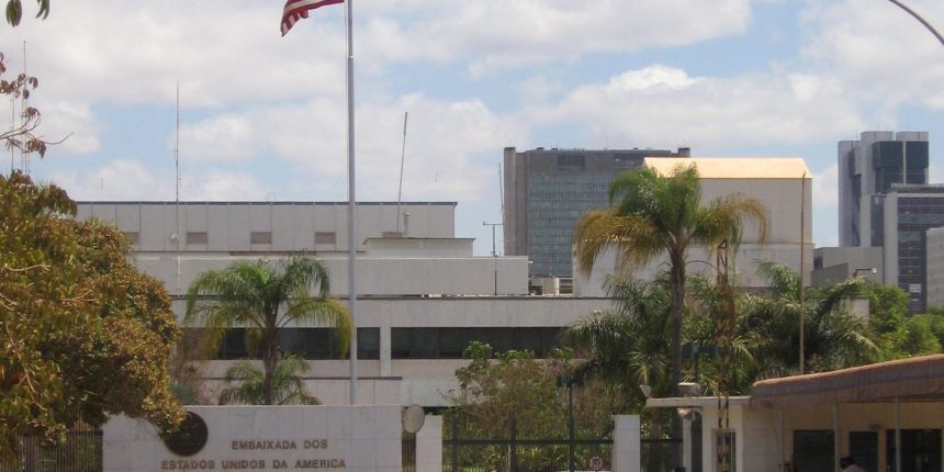 embaixada-dos-eua-republica-criticas-a-moraes-nas-redes-sociais