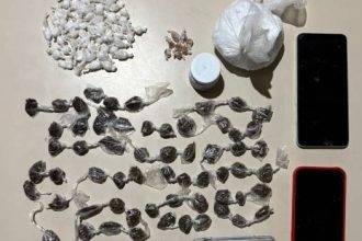 policia-prende-homem-por-trafico-de-drogas-e-porte-ilegal-de-arma-em-alcobaca