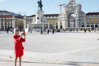 portugal-quer-200-mil-argentinos/ano-ate-2029-e-chegar-ao-milhao-ate-2035