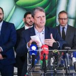 tarcisio-instala-gabinete-de-crise-e-nega-ligacao-do-pcc-com-metanol