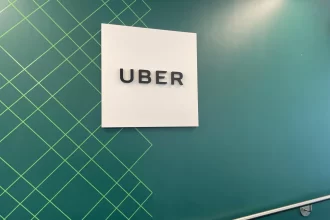 governo-defende-piso-salarial-e-limite-de-horas-para-trabalhador-de-uber-e-outros-apps