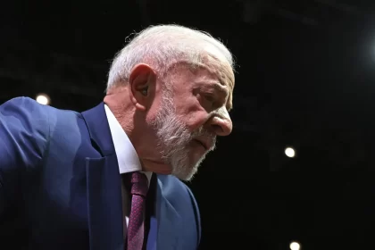 lula-avalia-antecipar-troca-de-ministros-que-devem-disputar-eleicoes-em-2026