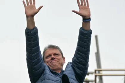 tarcisio-confirma-reeleicao-em-sp-para-2026-e-reforca-apoio-a-bolsonaro
