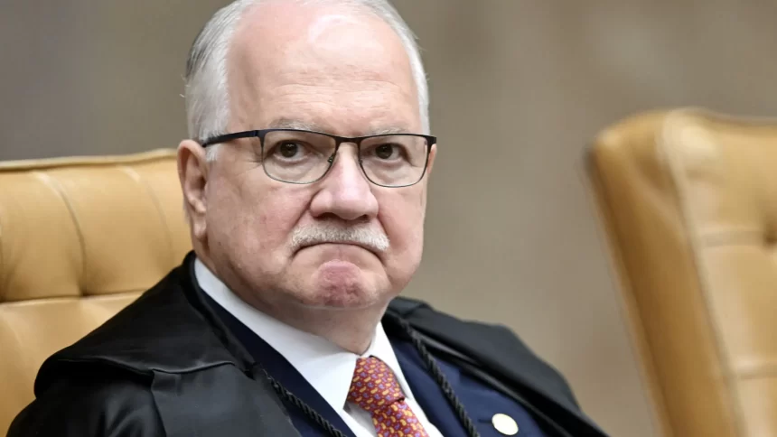 fachin-assume-presidencia-do-stf-e-diz-que-moraes-‘merece-nossa-saudacao-e-solidariedade’