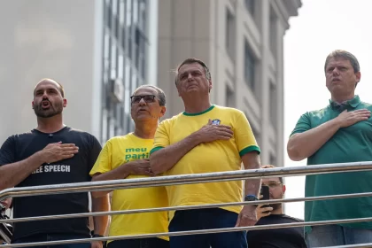 bolsonaristas-oscilam-entre-ignorar-telefonema-e-dizer-que-lula-cai-em-armadilha-de-trump