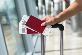 companhias-aereas-criam-novas-categorias-de-passagem,-com-opcao-premium-e-bilhete-sem-bagagem