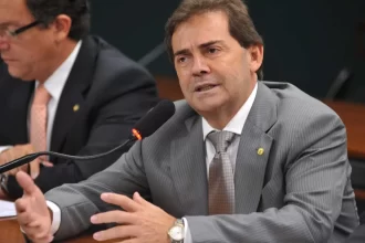 paulinho-pressiona-pt-e-diz-que-impasse-sobre-reducao-de-penas-poe-em-risco-isencao-do-ir