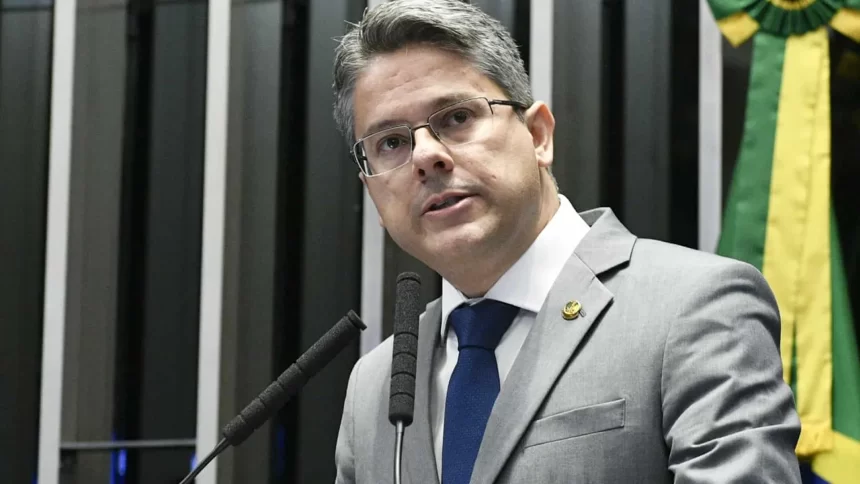 relator-no-senado-defende-rejeicao-da-pec-da-blindagem:-“golpe-fatal”