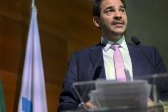 governo-trump-cancela-visto-de-ministro-de-lula,-de-chefe-de-gabinete-de-moraes-e-de-mais-5