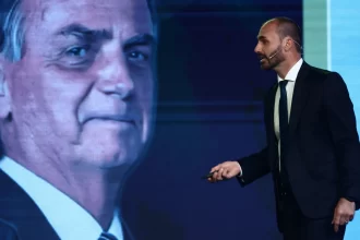 pgr-denuncia-eduardo-bolsonaro-e-paulo-figueiredo