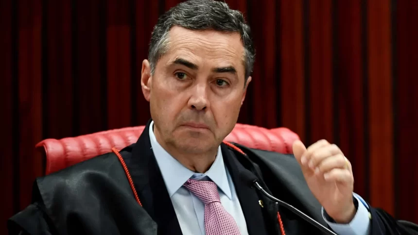 luis-roberto-barroso-anuncia-que-vai-se-aposentar-do-stf