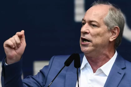 justica-nega-prisao-de-ciro-gomes-por-violencia-de-genero,-mas-proibe-ataques-a-prefeita