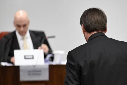 itamaraty-rebate-secretario-de-trump-e-diz-que-stf-deu-resposta-ao-golpismo