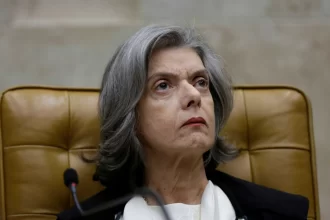 stf-forma-maioria-para-condenar-bolsonaro-e-outros-reus-por-organizacao-criminosa