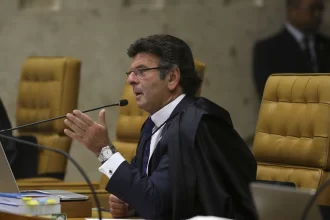 stf-continua-a-analise-da-tentativa-de-golpe;-fux-vota-nesta-quarta