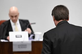 entenda-em-5-pontos-os-votos-de-moraes-e-dino-no-julgamento-da-trama-golpista