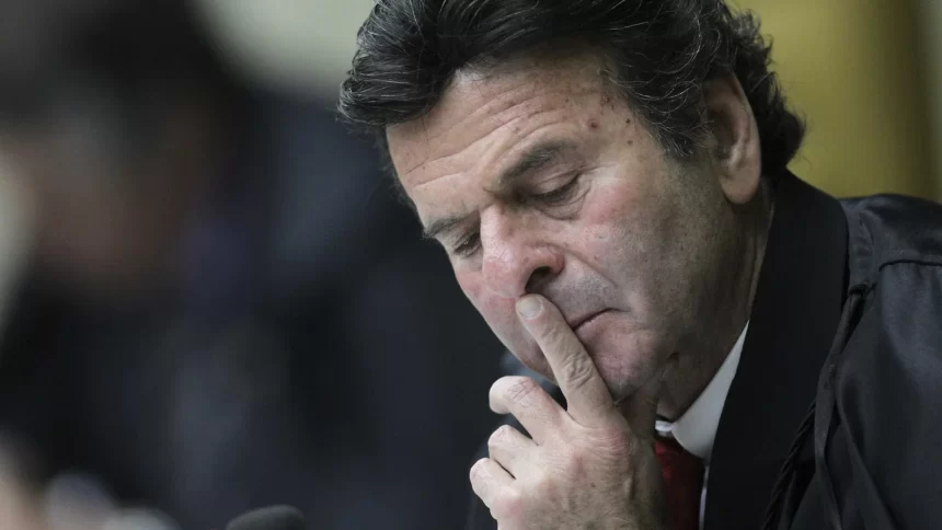 3°-dia-de-julgamento-da-trama-golpista-tem-referencia-a-mafia,-ao-mickey-e-a-noite-de-7/9-no-stf