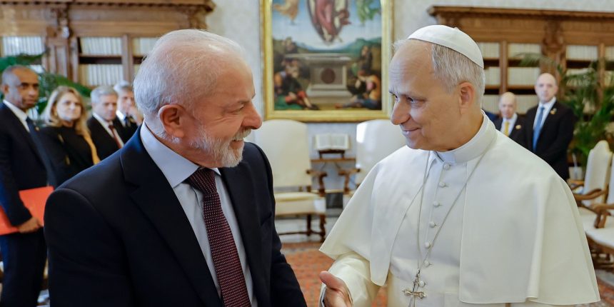 lula-se-reune-com-papa-leao-xiv,-pela-primeira-vez,-no-vaticano