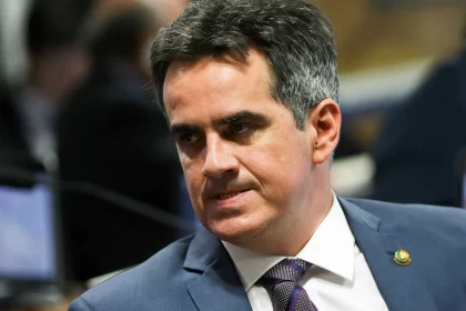 ciro-nogueira-diz-que-pediu-a-bolsonaro-que-defina-seu-apoio-a-presidencia-ate-fim-do-ano