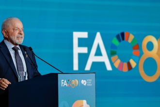 fome-e-irma-da-guerra,-diz-lula-no-forum-mundial-da-alimentacao