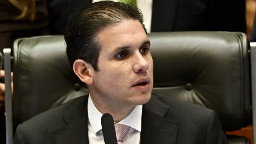 motta-enfrenta-pressao-de-anistia-sob-sombra-de-arthur-lira