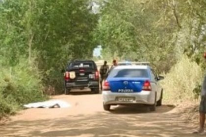 corpo-e-encontrado-em-ramal-as-margens-da-br-367,-em-eunapolis