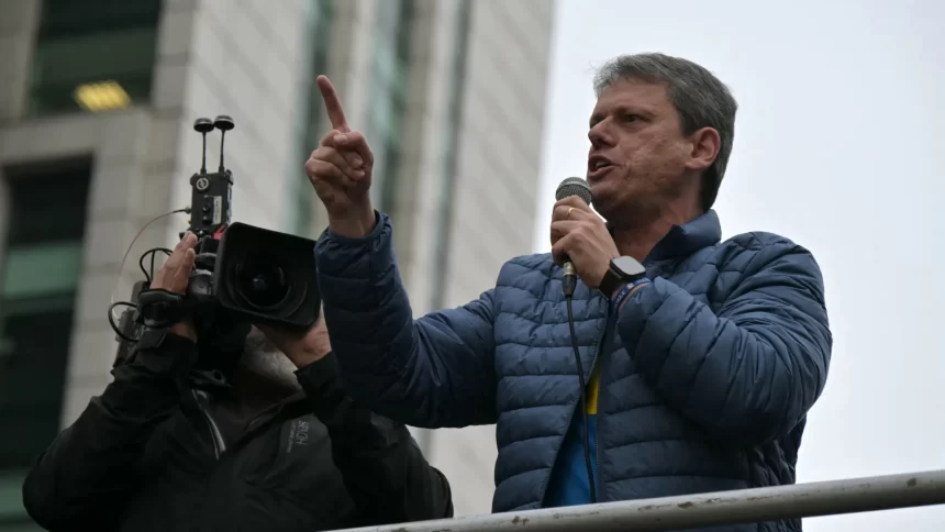 tarcisio-cobra-anistia,-pressiona-motta,-ataca-stf-e-chama-moraes-de-ditador-e-tirano