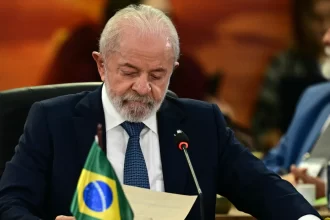 lula-diz-que-nao-passou-a-hora-de-ligar-para-trump-‘porque-ele-nao-quer-conversar’