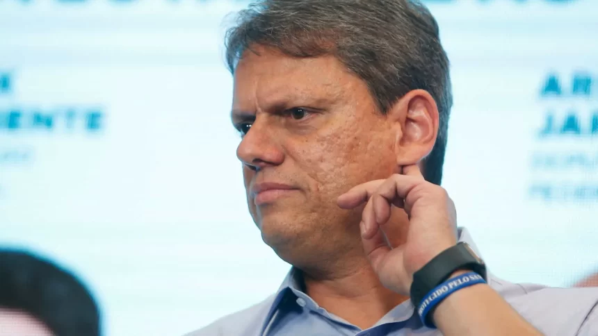 tarcisio-patina-na-assembleia-em-sp-enquanto-articula-por-bolsonaro-em-brasilia