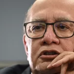 gilmar-mendes-liga-bolsonaro-a-plano-de-assassinato-em-discurso-na-italia