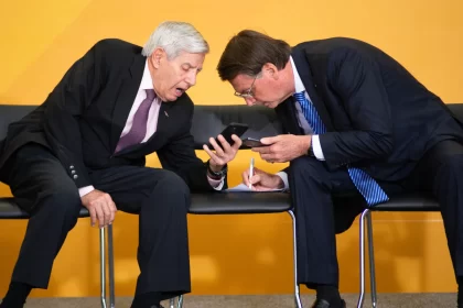 julgamento-da-trama-golpista-e-retomado-com-defesas-de-heleno-e-bolsonaro;-veja-proximos-passos