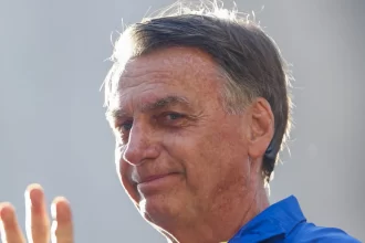 centrao-amplia-gestos-por-anistia-para-viabilizar-apoio-de-bolsonaro-a-tarcisio-em-2026