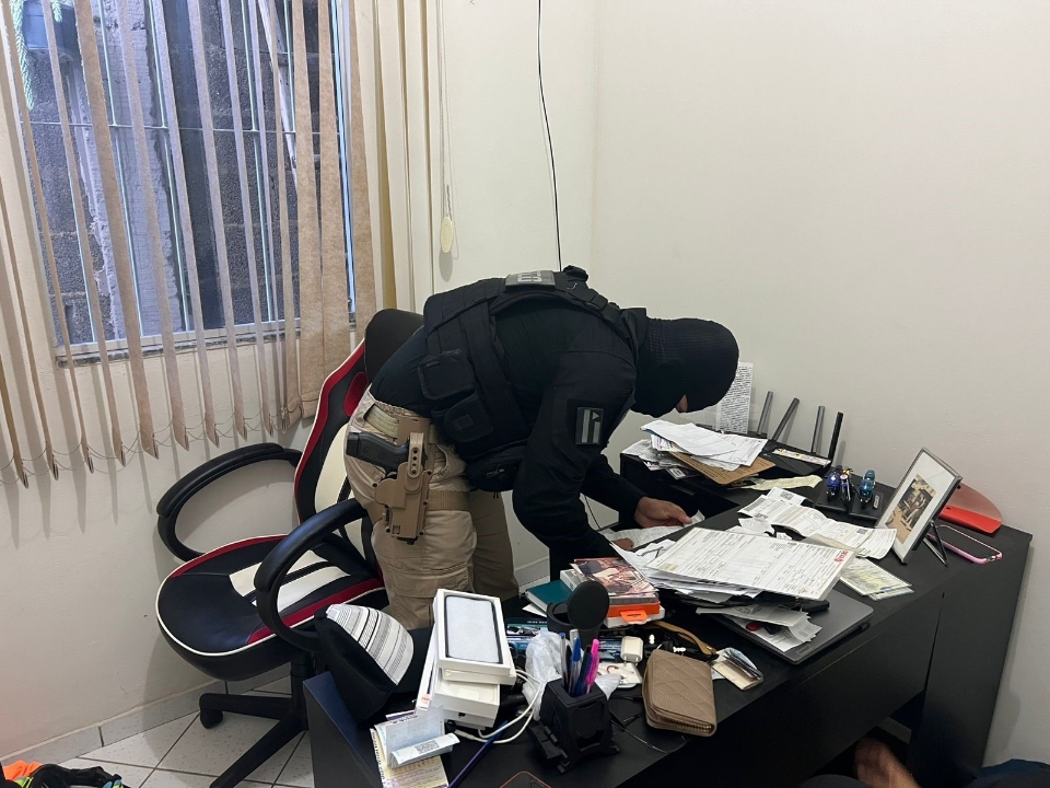 comerciante-de-veiculos-envolvido-em-esquema-criminoso-e-preso-em-teixeira