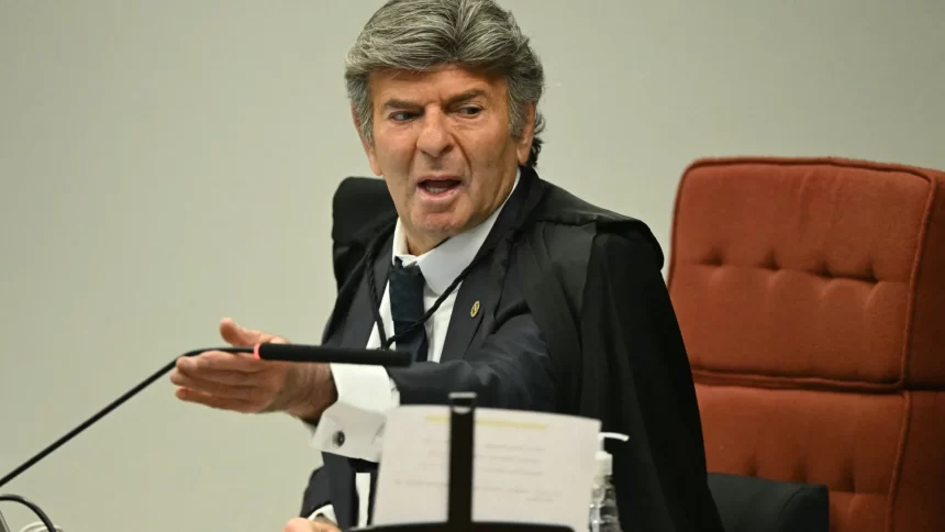 fux-abandonou-plenario-do-stf-durante-criticas-de-gilmar-a-lava-jato