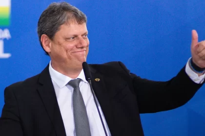 moraes-arquiva-pedido-de-investigacao-contra-tarcisio-por-suposta-obstrucao-de-justica