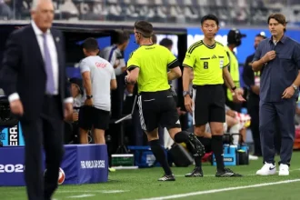 “o-erro-da-copa”.-arbitro-espanhol-viola-protocolo-e-levanta-polemica