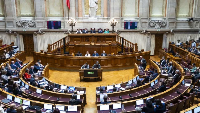 parlamento-aprova-confisco-de-bens-mesmo-sem-haver-condenacao