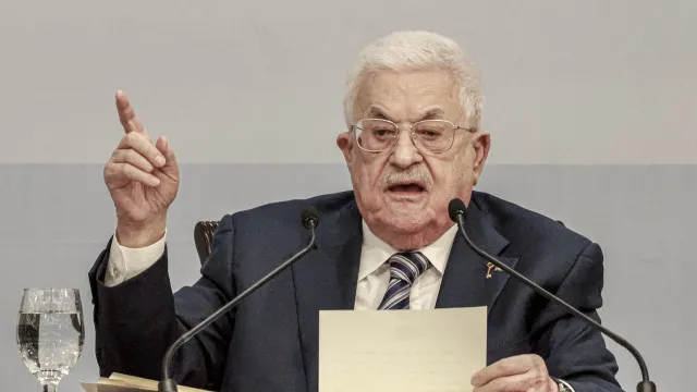 lider-palestiniano-convoca-eleicoes-presidenciais-para-2027-e-com-nova-regras