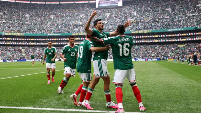 mexico-abre-a-copa-em-casa-e-conquista-vitoria-sobre-a-africa-do-sul