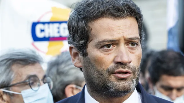 chega-anuncia-acordo-com-psd-para-psu-seguir-para-especialidade