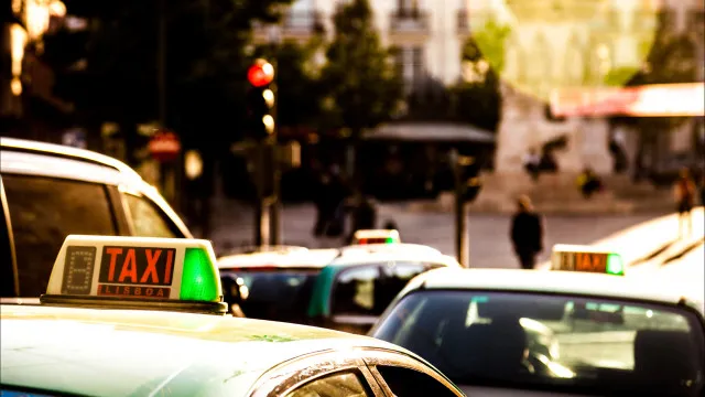 taxistas-reunem-se-com-amt-para-pedir-suspensao-de-novo-regulamento