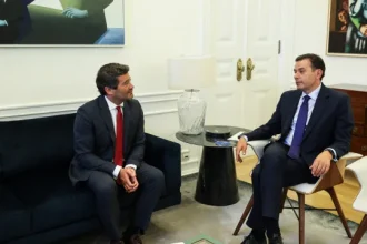 primeiro-ministro-e-lider-do-chega-ja-iniciaram-“reuniao-de-trabalho”