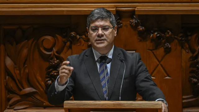 ps-reitera-voto-contra-atual-psu.-acordo?-“esta-nas-maos-do-governo”