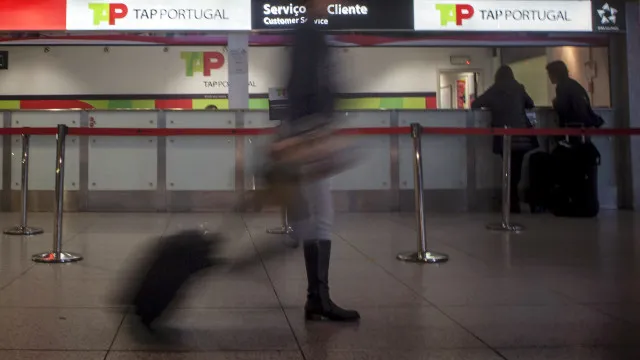 passageiros-nos-aeroportos-batem-novo-recorde-de-6,6-milhoes-em-abril