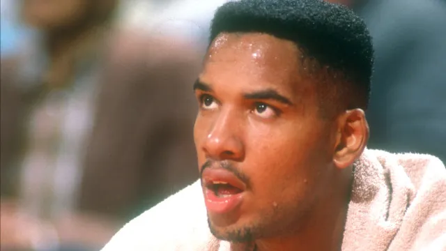 tricampeao-da-nba-com-time-lendario-dos-bulls-morre-aos-59-anos
