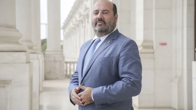 discurso-de-seguro?-montenegro-“deve-ter-ficado-com-as-orelhas-a-arder”