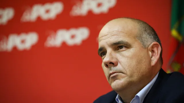pcp-enaltece-apelo-ao-compromisso-e-afirma-que-portugal-“tem-voz-propria”